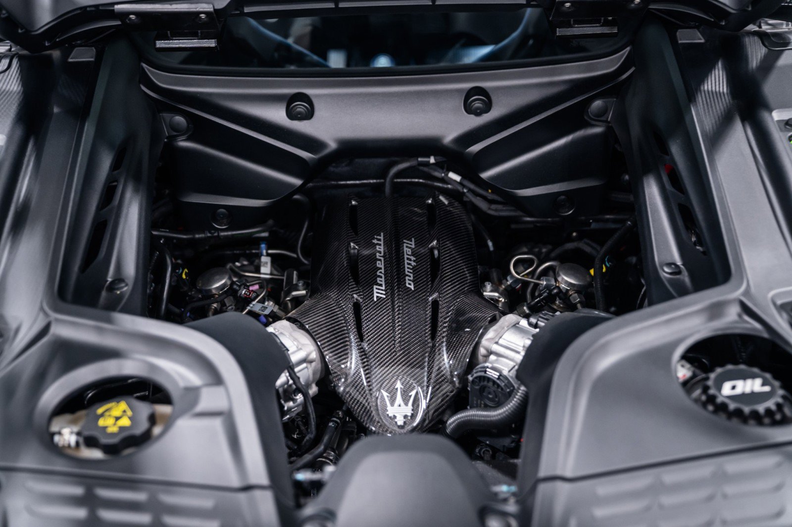 Used 2022 Maserati MC20 Coupe image 22