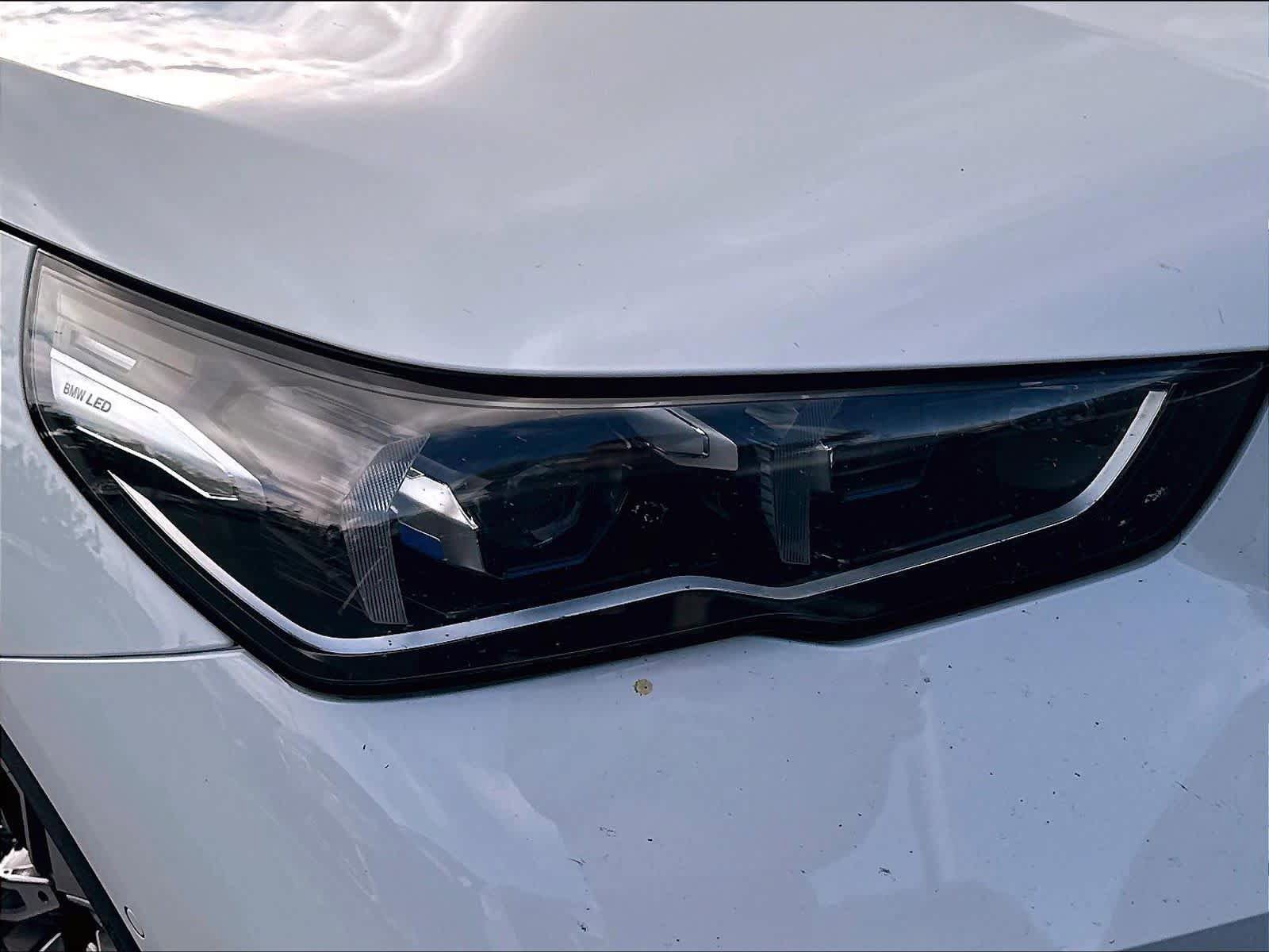 Used 2024 BMW i5 eDrive40i w/ M Sport Package RWD image 30