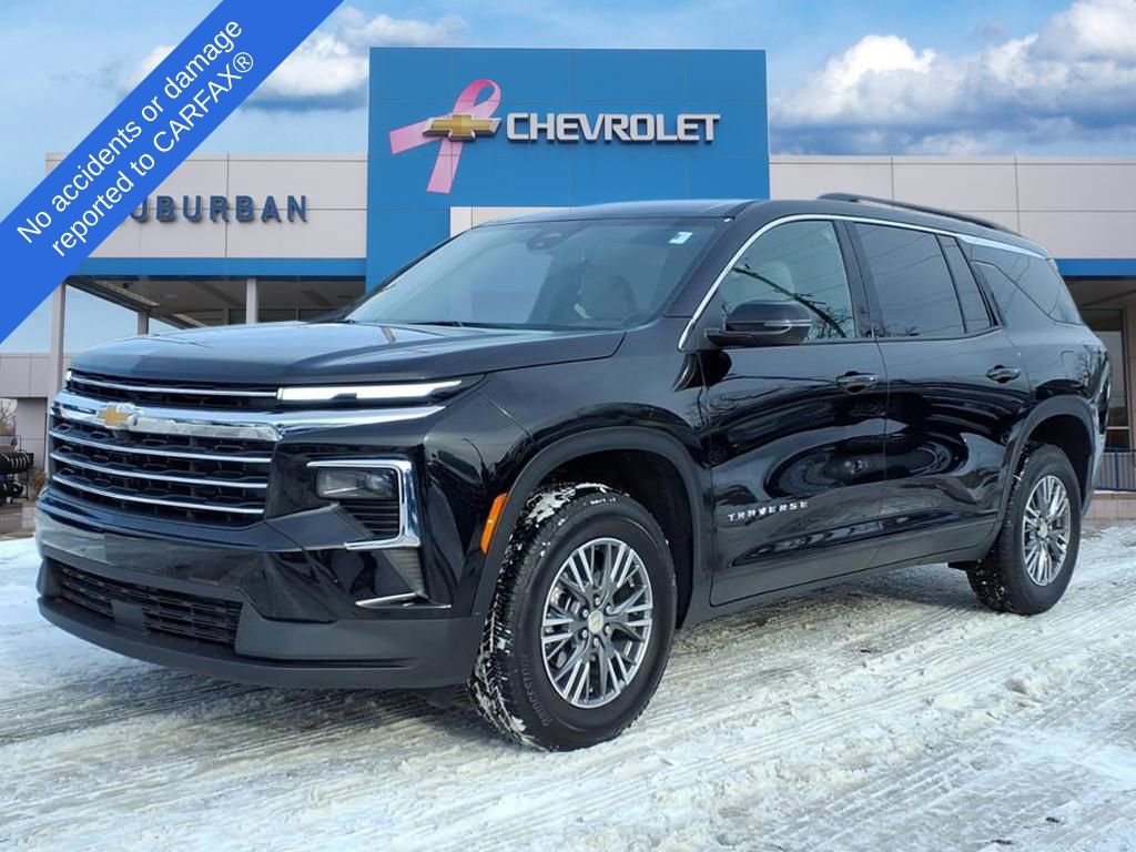 Used 2025 Chevrolet Traverse LT