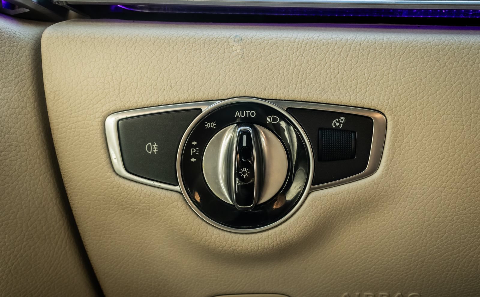 Used 2017 Mercedes-Benz E 300 4MATIC w/ Premium 1 Package image 20