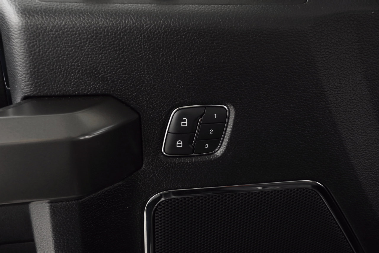 Used 2016 Ford F150 Lariat w/ Equipment Group 502A Luxury image 30