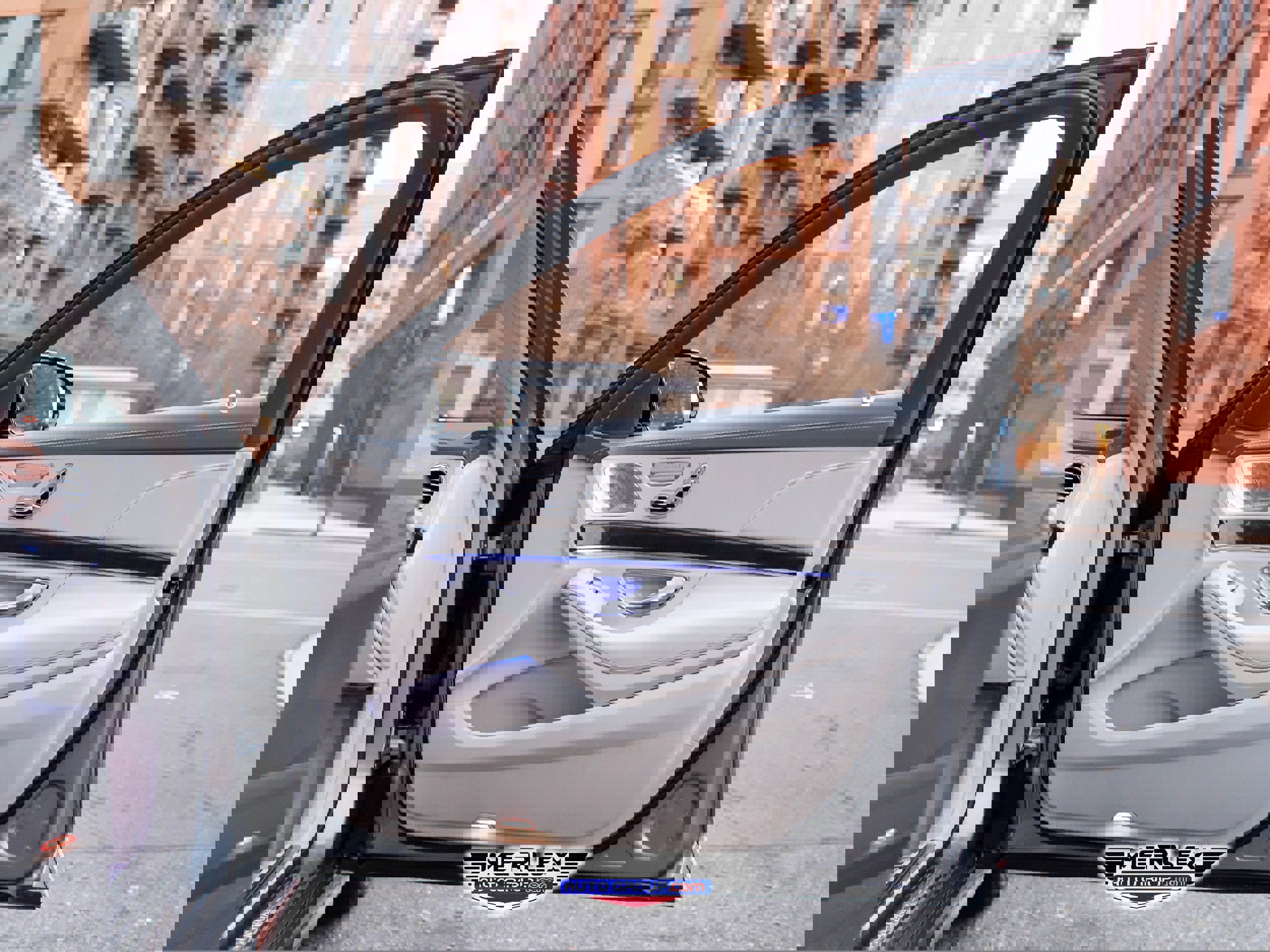 Used 2015 Mercedes-Benz S 550 Sedan w/ Sport Package w/ Sport Package image 46