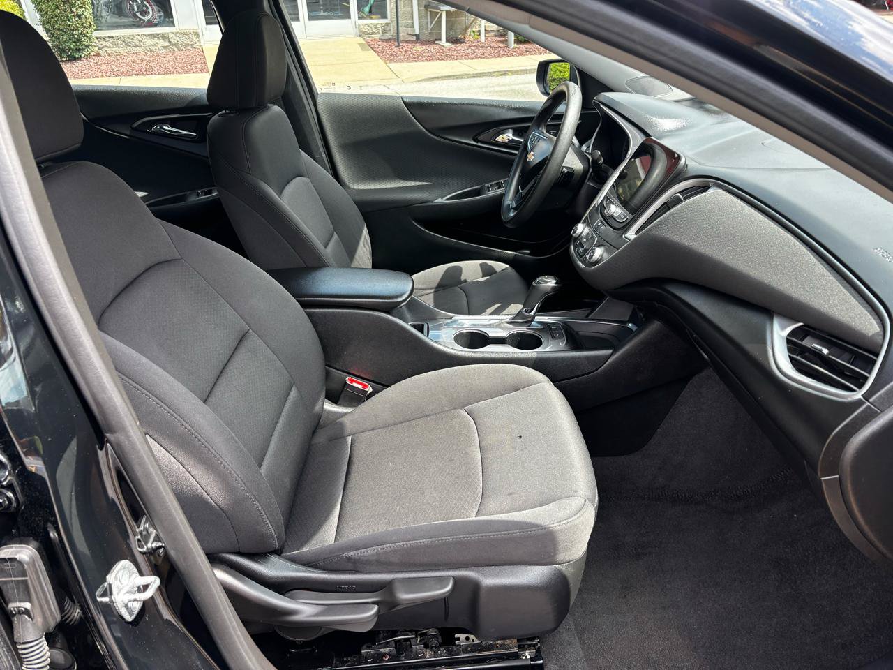 Used 2020 Chevrolet Malibu LS w/ Driver Confidence Package II FWD image 23
