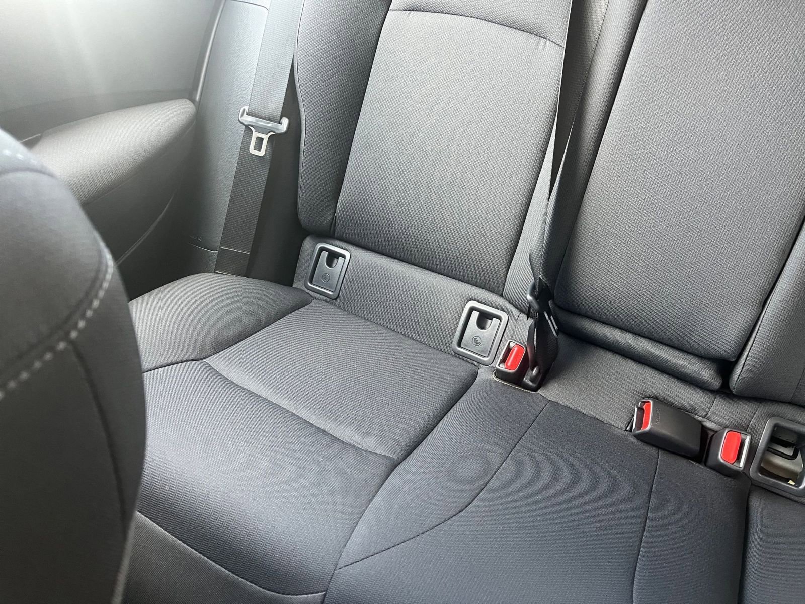 Used 2025 Toyota Corolla LE image 39