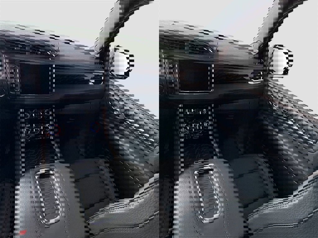 Certified 2024 GMC Yukon Denali w/ Max Trailering Package image 18