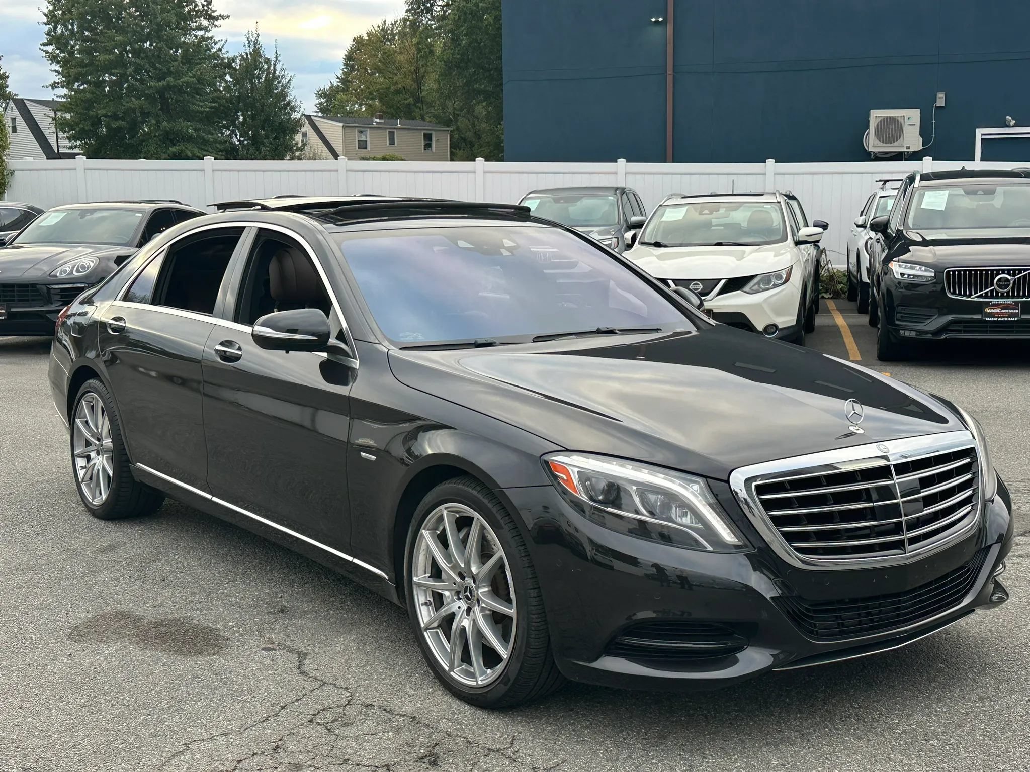 Used 2014 Mercedes-Benz S 550 Sedan image 6