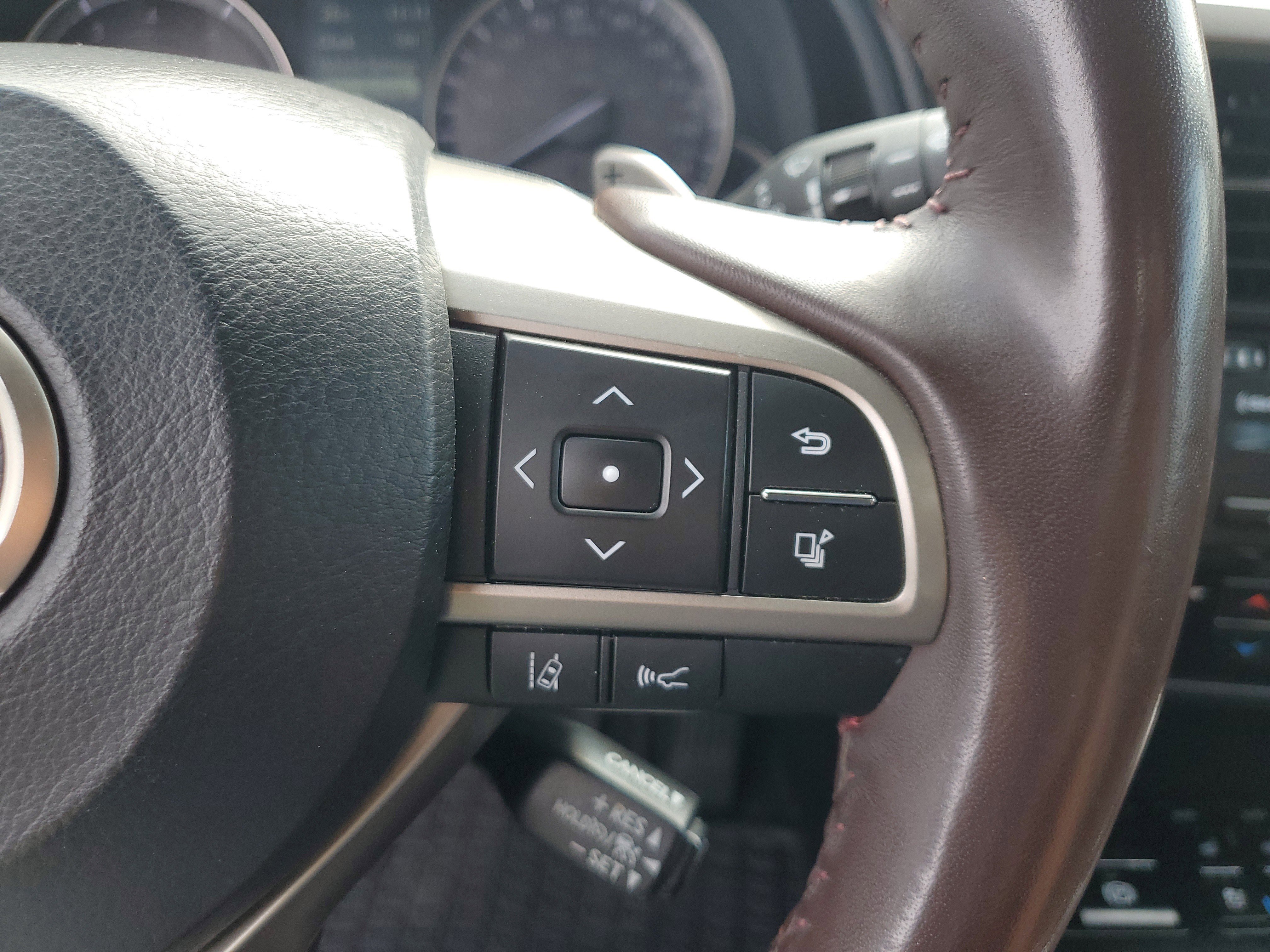 Used 2020 Lexus RX 350 AWD w/ Premium Package image 25