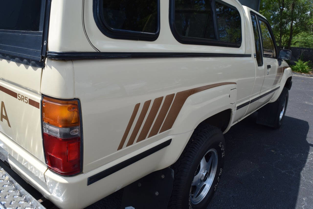 Used 1988 Toyota Pickup SR5 image 22
