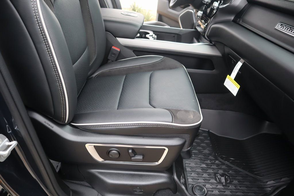 New 2026 RAM 1500 Laramie w/ Night Edition image 15