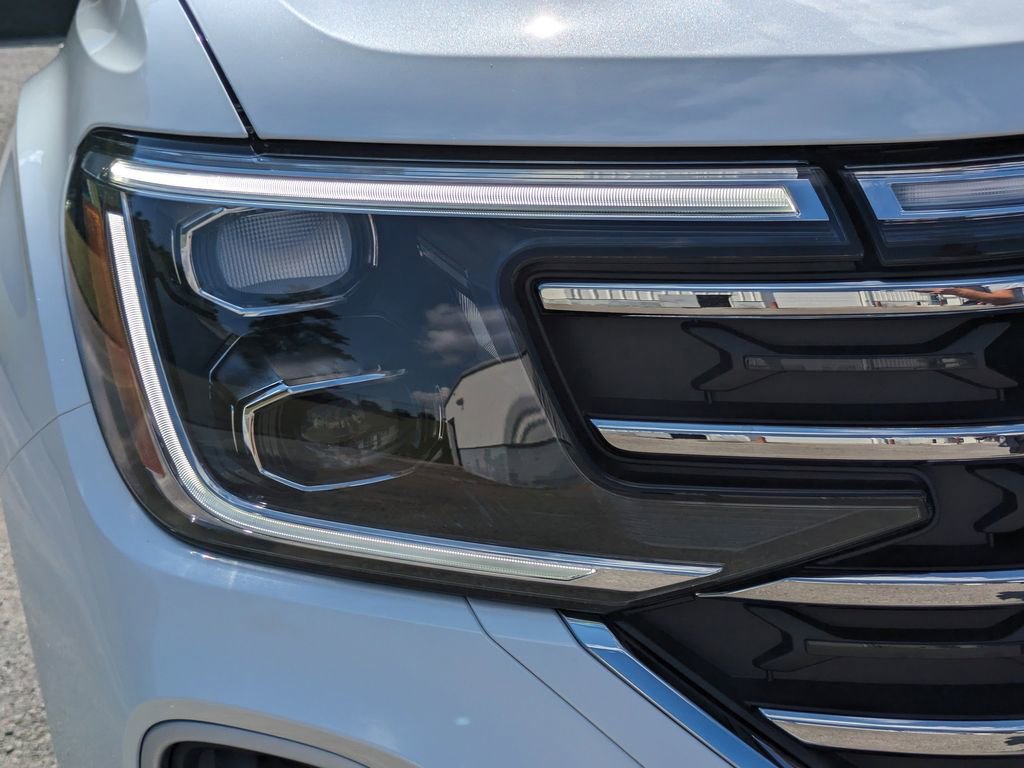 New 2026 Volkswagen Atlas SE image 10