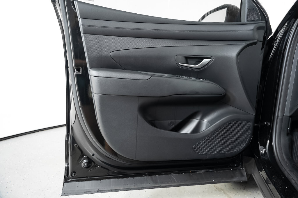 New 2027 Hyundai Santa Cruz SE FWD image 32