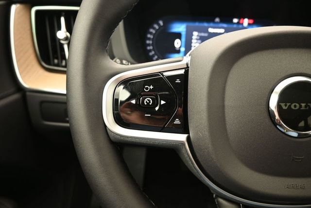 New 2026 Volvo XC60 B5 Core w/ Climate Package AWD/4WD image 23