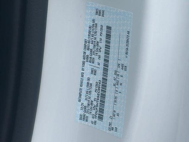 New 2025 Ford F550 4x4 Regular Cab Super Duty image 10