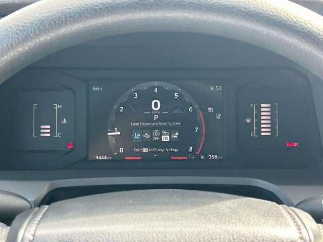Used 2025 Toyota Tacoma SR AWD/4WD image 33