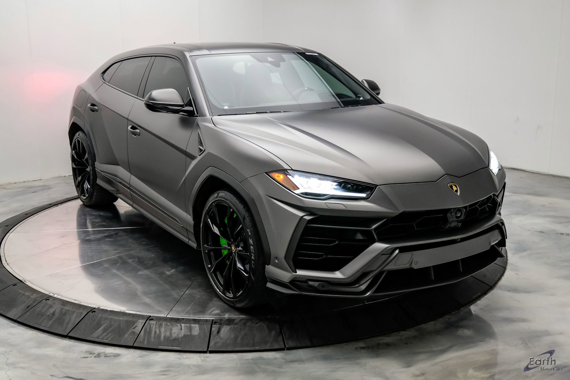 Used 2022 Lamborghini Urus AWD/4WD image 29
