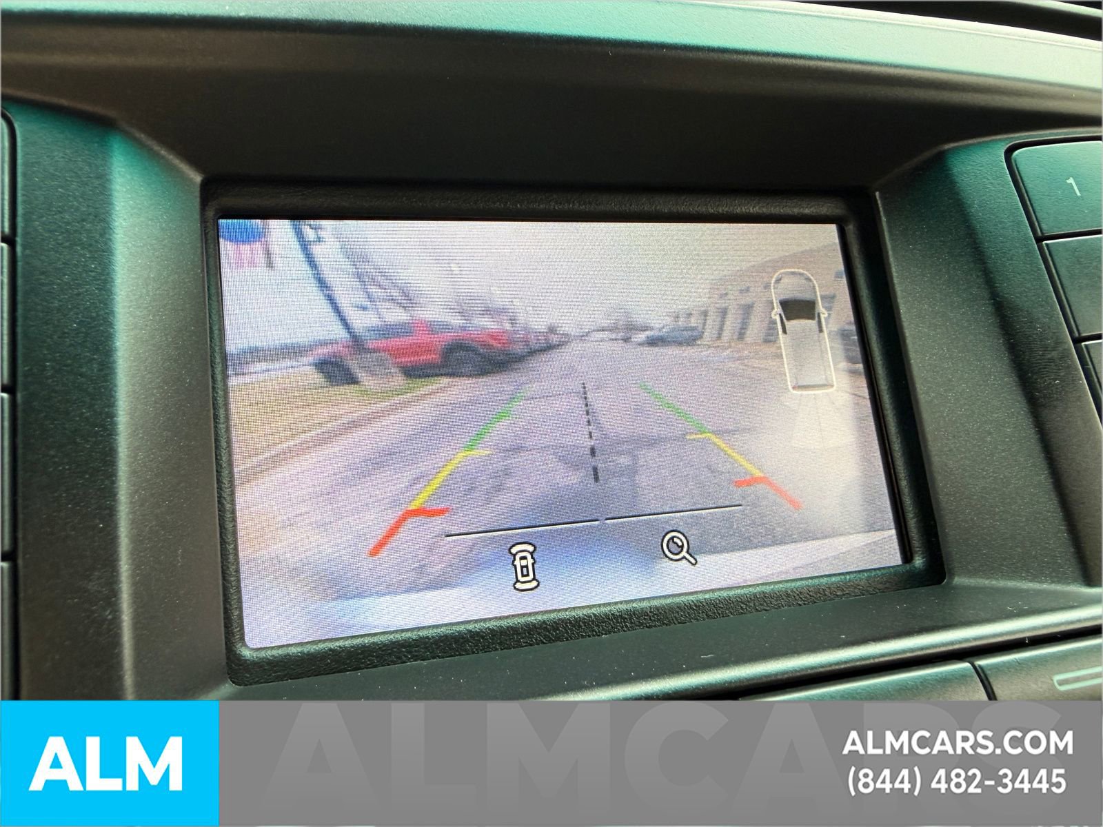 Used 2016 Ford Explorer XLT image 17