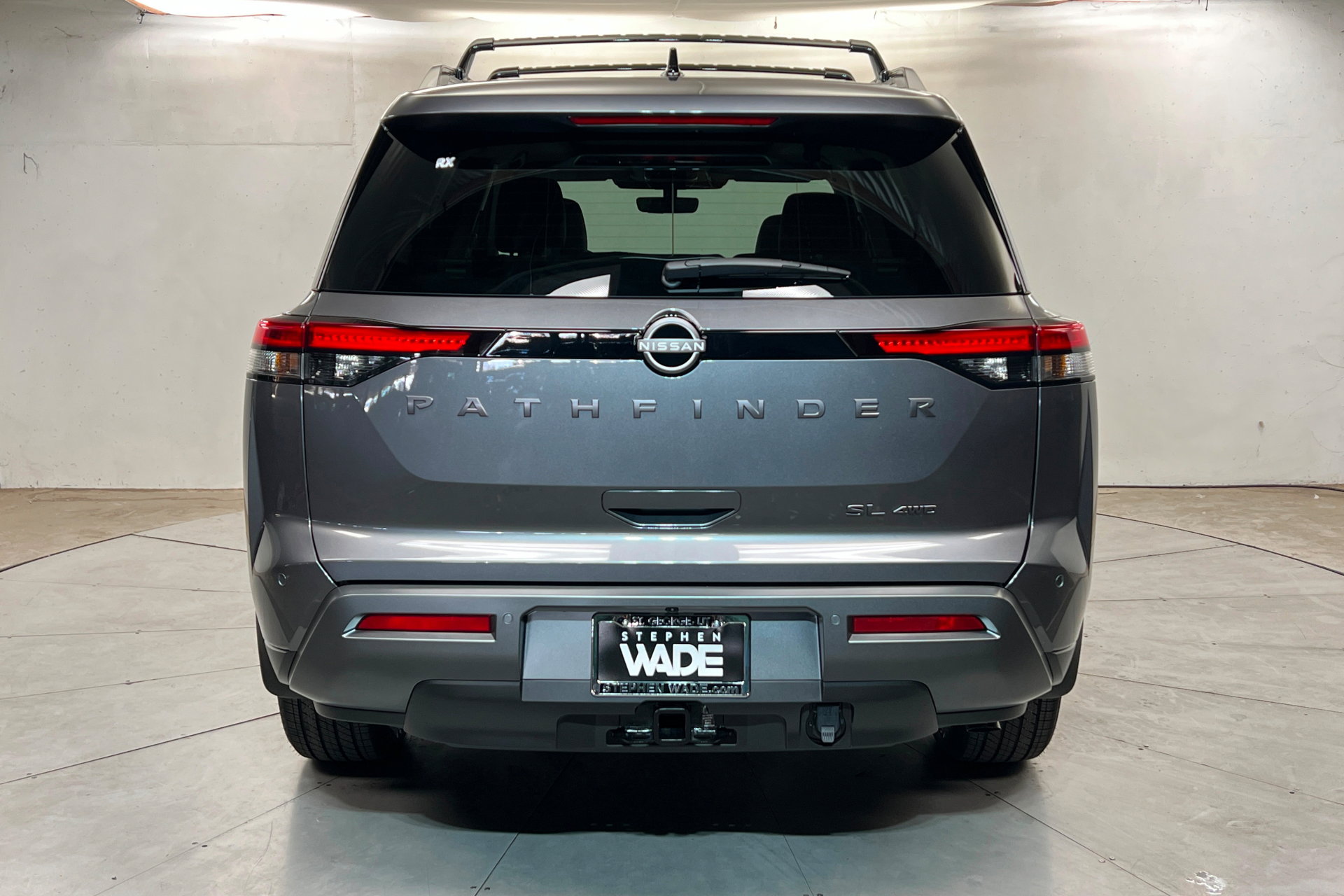 New 2026 Nissan Pathfinder SL image 4