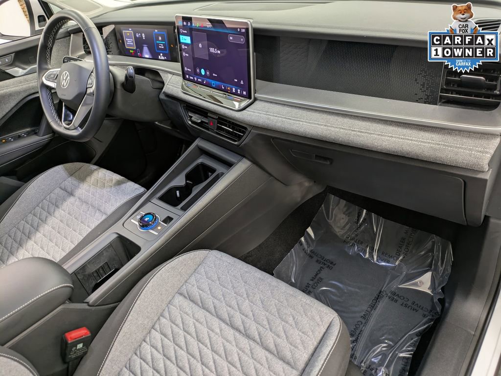 Used 2025 Volkswagen Tiguan S image 29