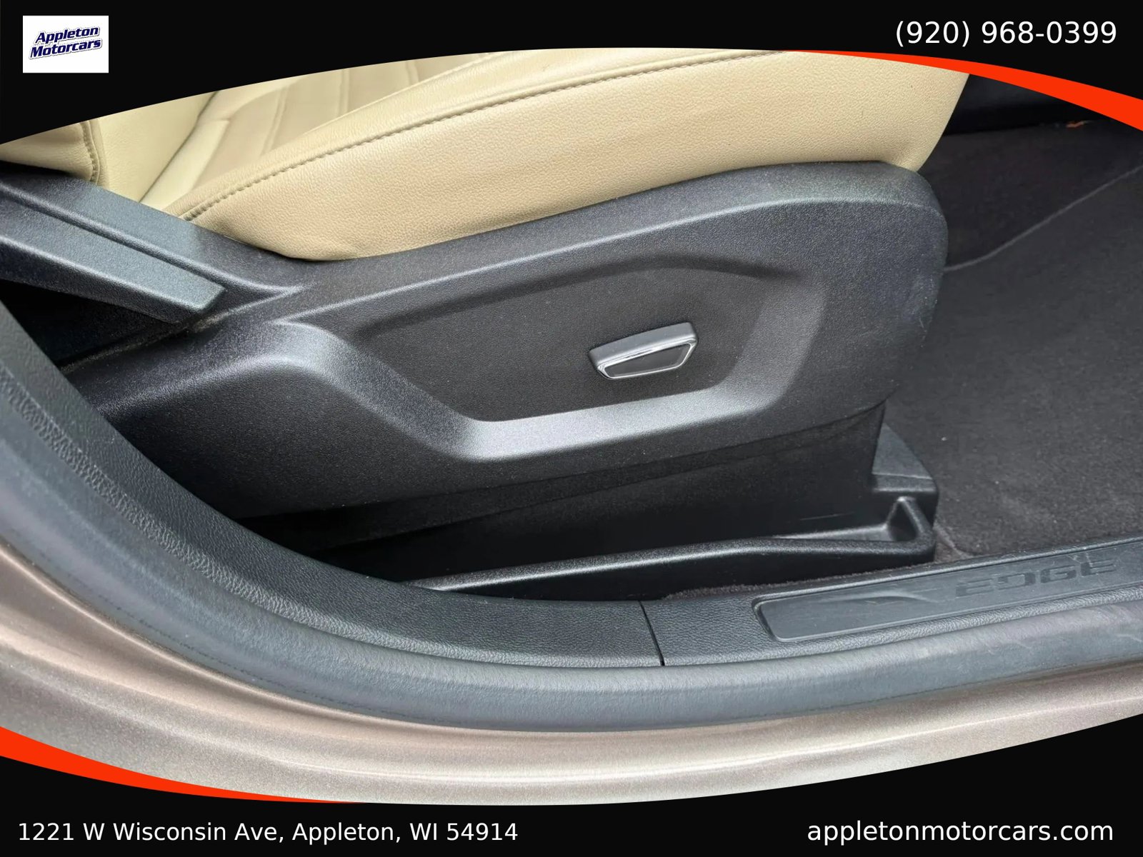 Used 2019 Ford Edge SEL w/ Equipment Group 201A AWD/4WD image 18