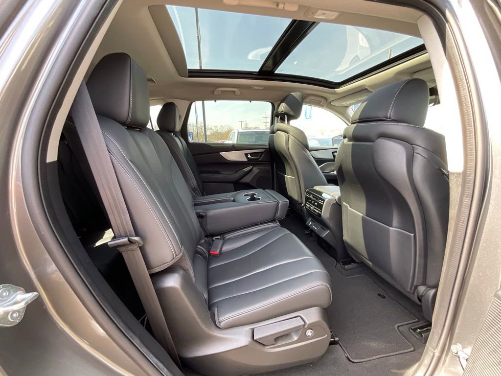 Certified 2023 Acura MDX SH-AWD w/ Technology Package image 23