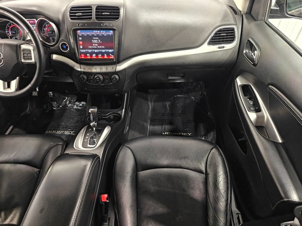 Used 2013 Dodge Journey Crew w/ Driver Convenience Group FWD image 19