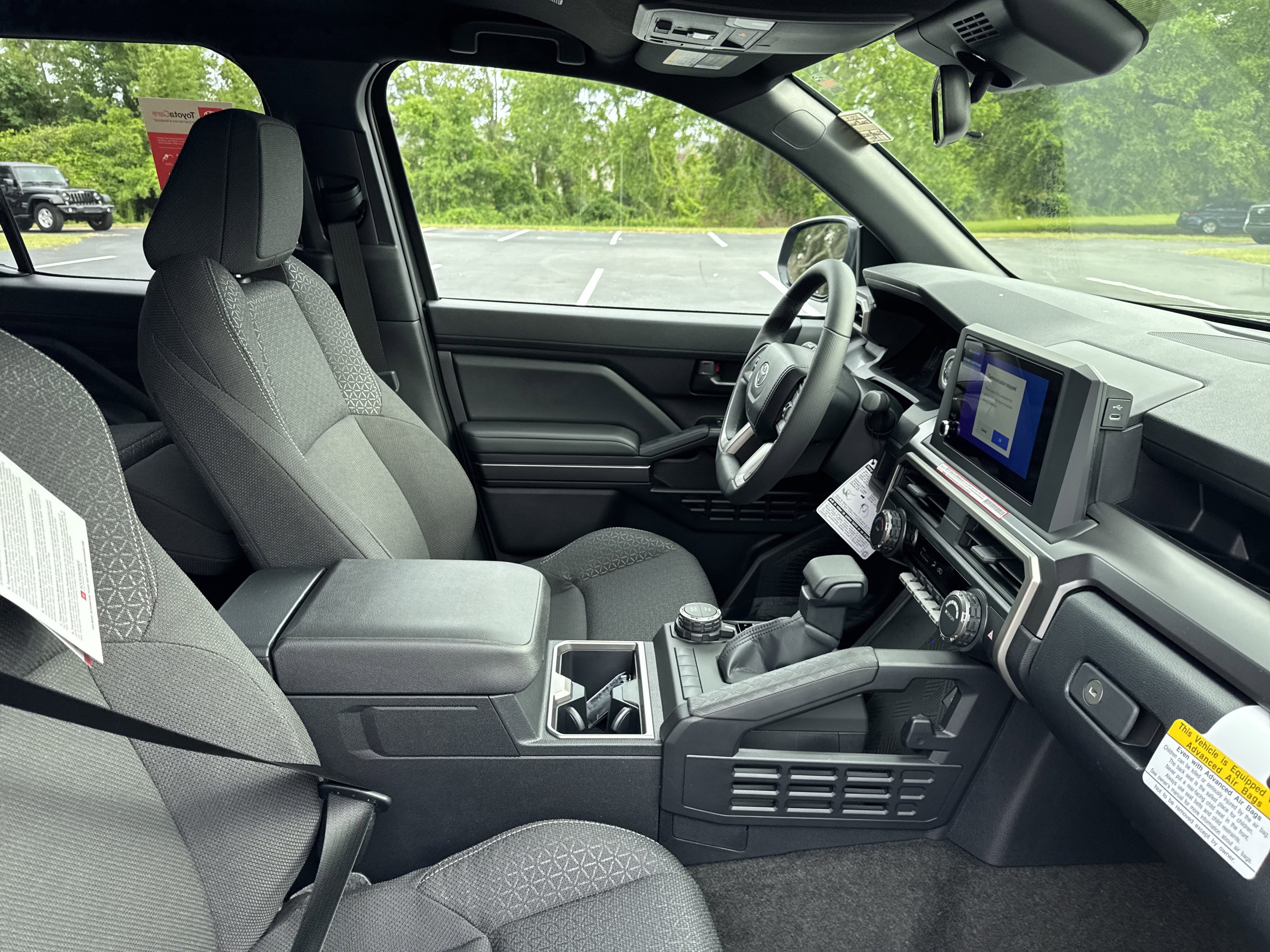 New 2026 Toyota 4Runner SR5 AWD/4WD image 32