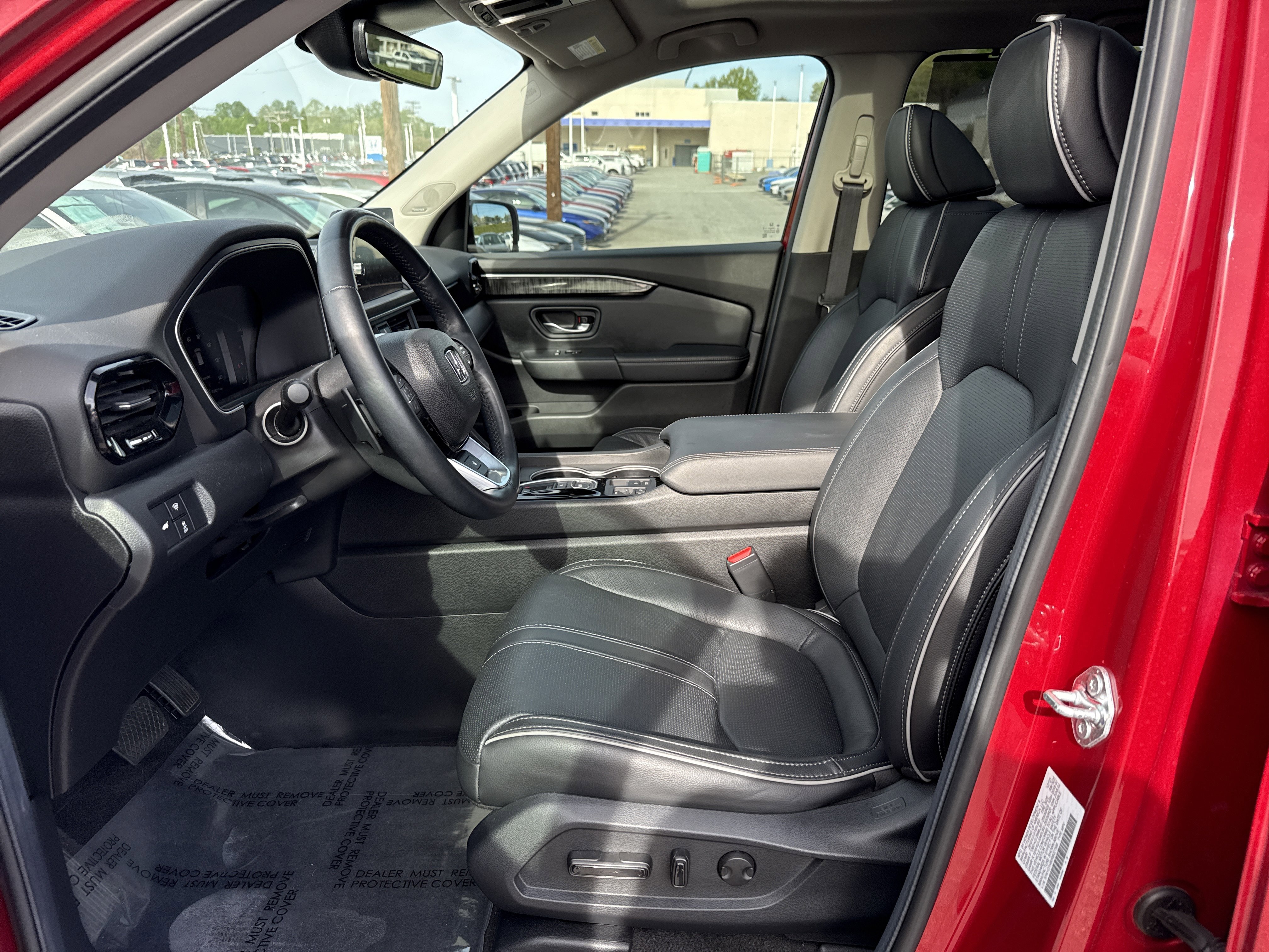 Certified 2024 Honda Pilot Elite image 16