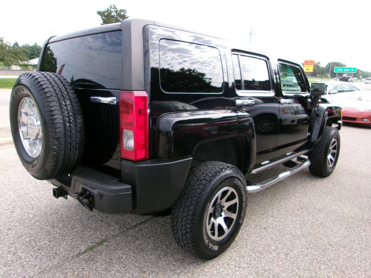 Used 2006 HUMMER H3 AWD/4WD image 3