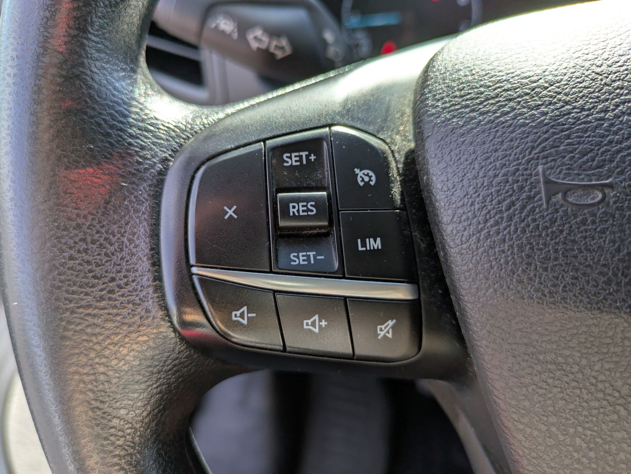 Used 2023 Ford Transit 250 Medium Roof AWD w/ Load Area Protection Package image 19