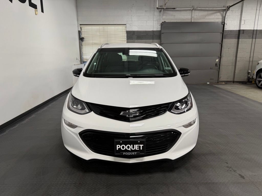 Used 2020 Chevrolet Bolt Premier w/ Infotainment Package FWD image 3