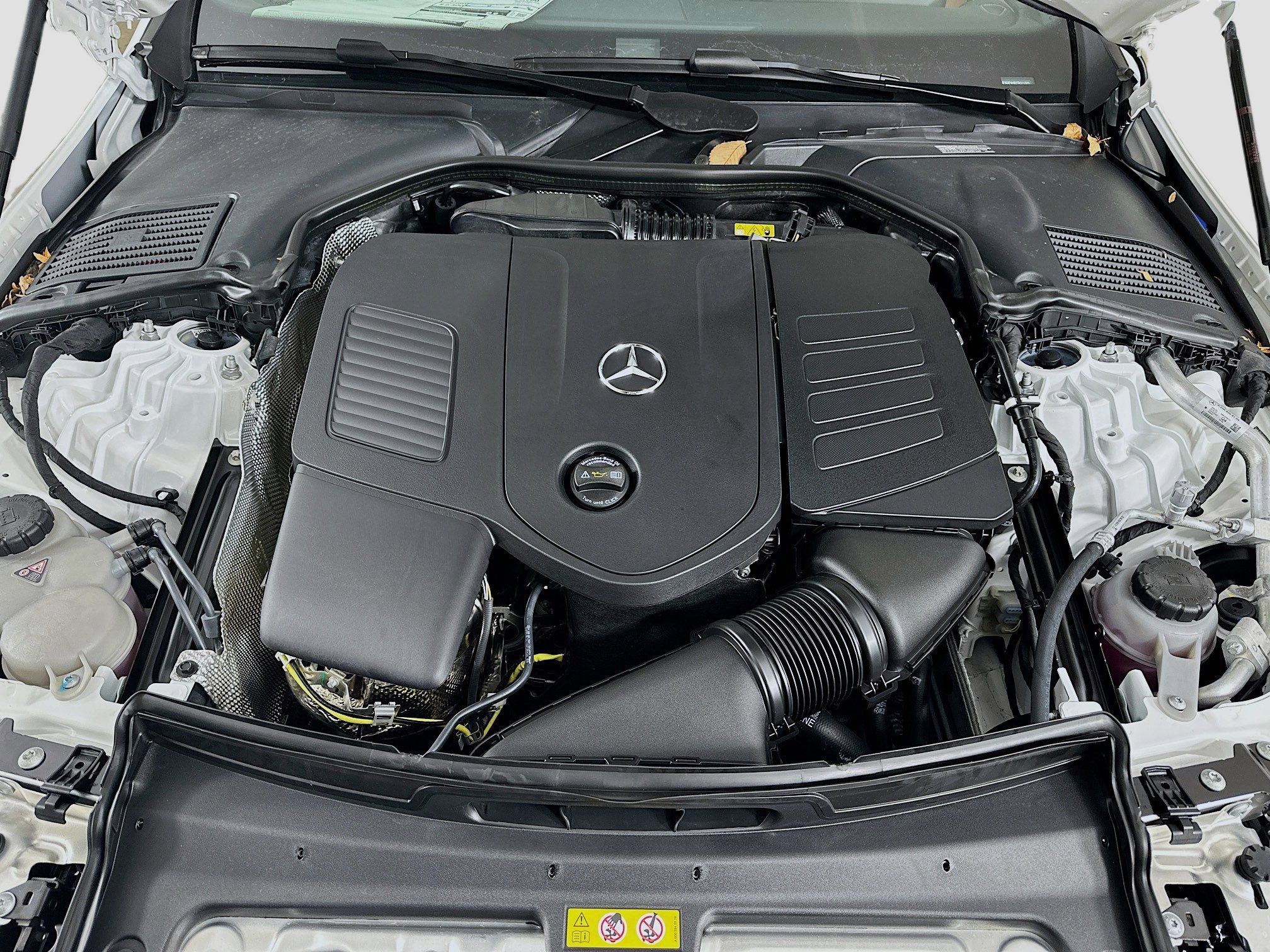 Used 2026 Mercedes-Benz C 300 4MATIC Sedan image 40