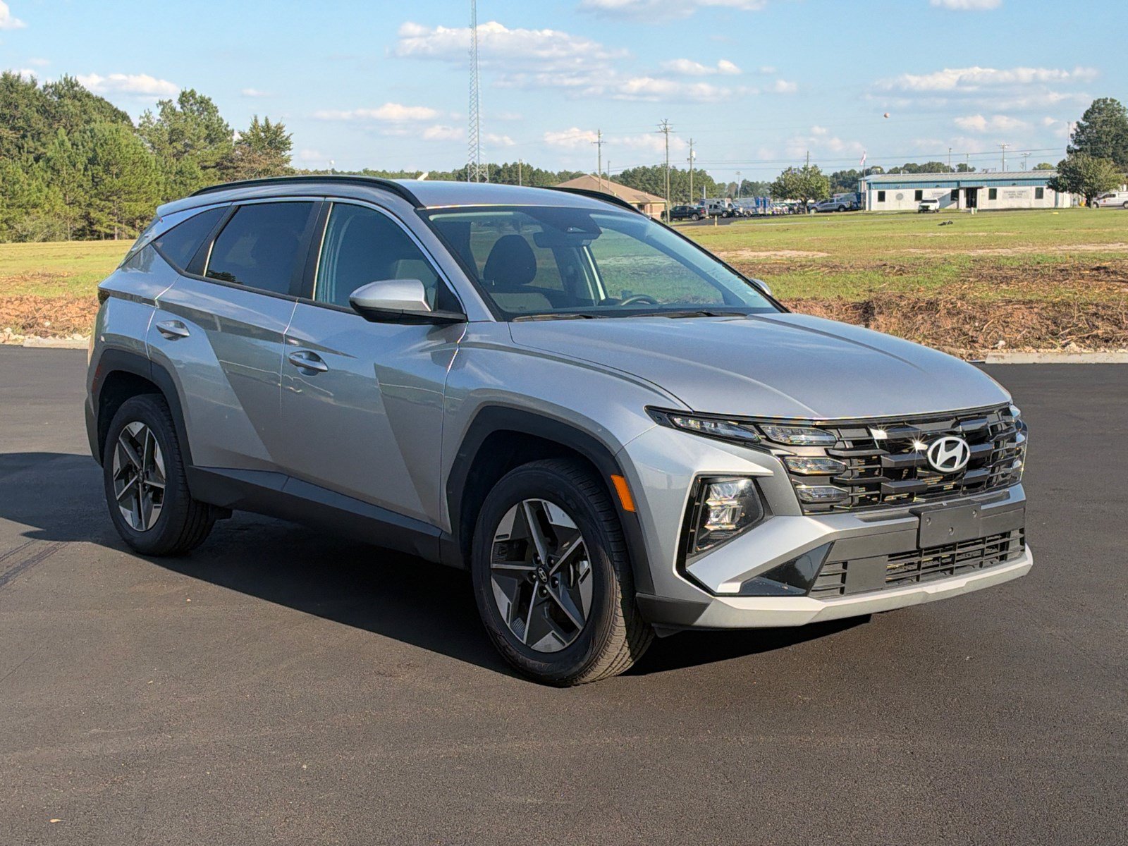 Used 2025 Hyundai Tucson SEL AWD/4WD image 3
