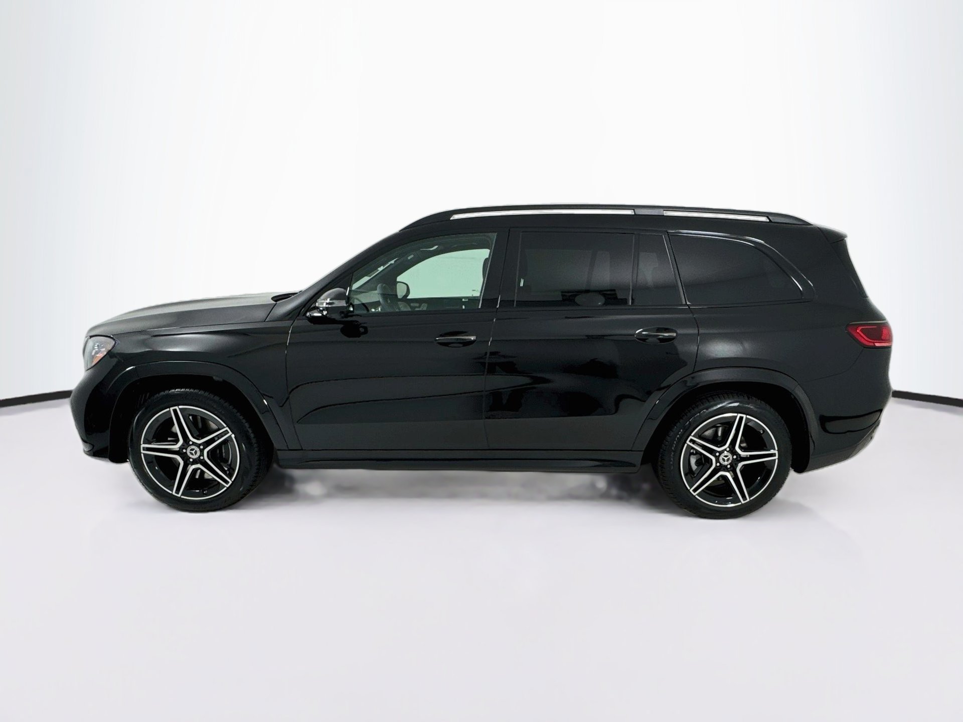New 2027 Mercedes-Benz GLS 450 4MATIC image 5