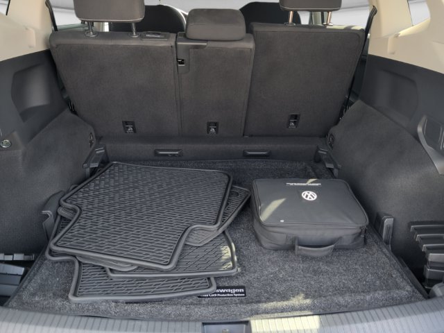 Used 2024 Volkswagen Tiguan S AWD/4WD image 23