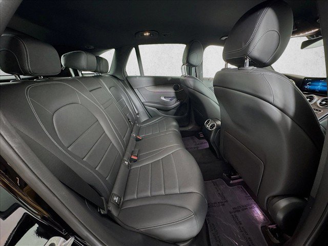 Used 2022 Mercedes-Benz GLC 300 4MATIC image 25
