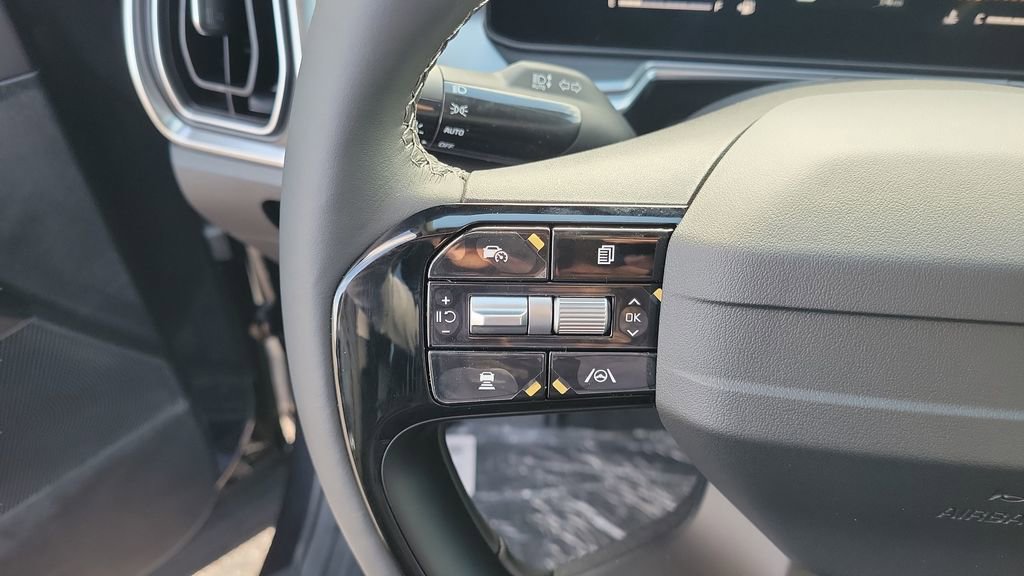 New 2026 Kia Sorento LX FWD image 31