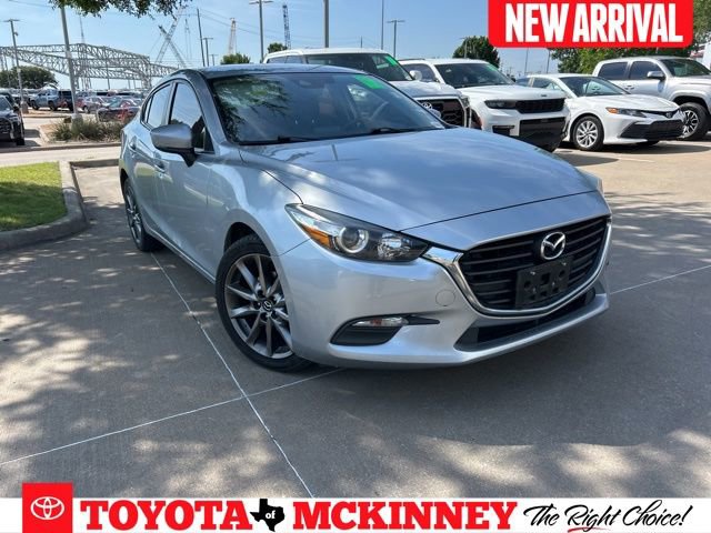 Used 2018 MAZDA MAZDA3 Touring FWD video 1