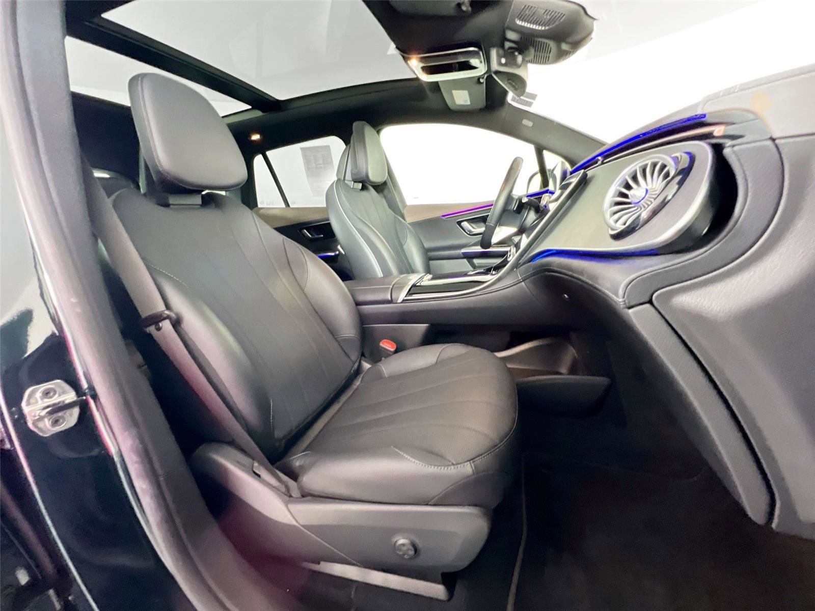 Certified 2023 Mercedes-Benz EQE 350+ 4MATIC SUV image 26