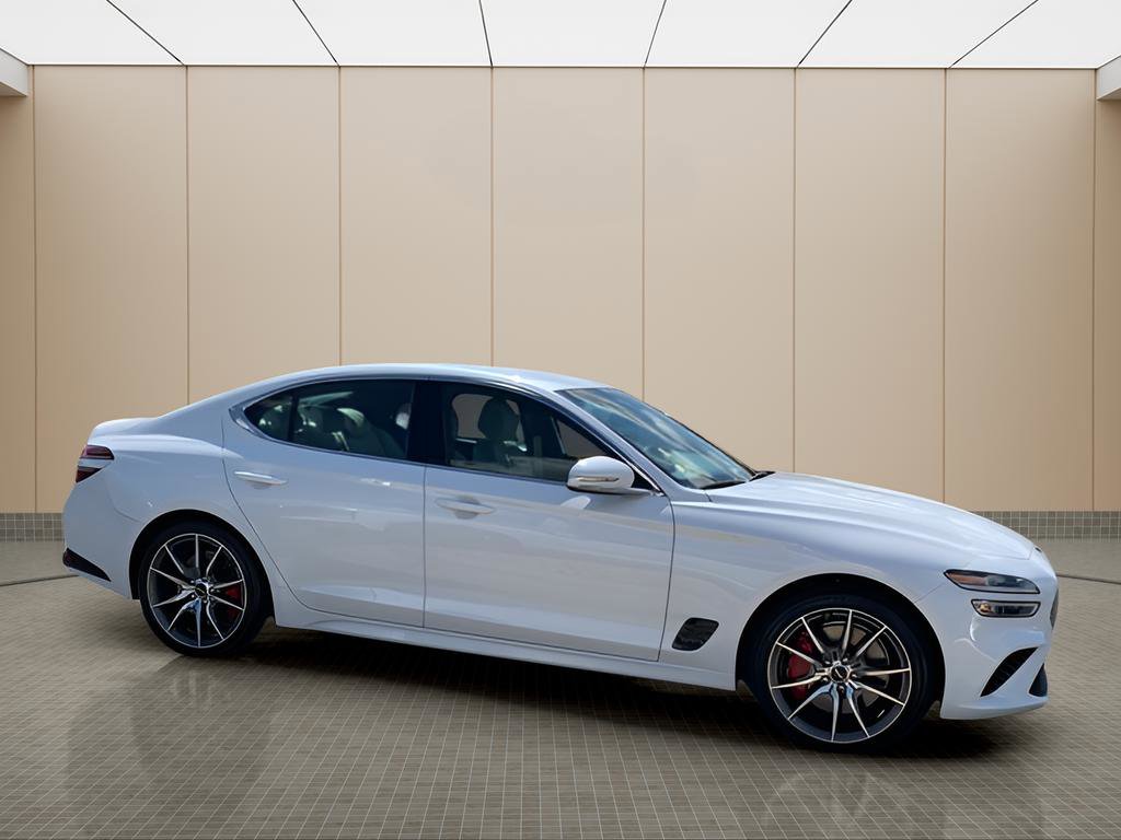Certified 2025 Genesis G70 2.5T image 6