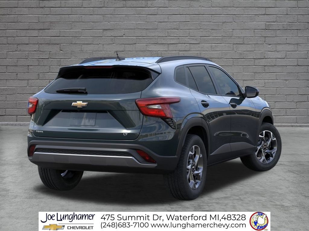 New 2026 Chevrolet Trax LT w/ LT Convenience Package FWD image 4