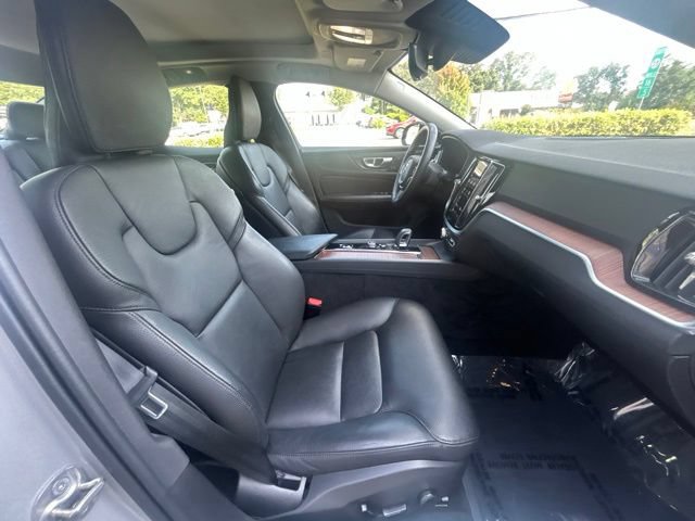 Used 2024 Volvo S60 B5 Plus w/ Climate Package FWD image 15
