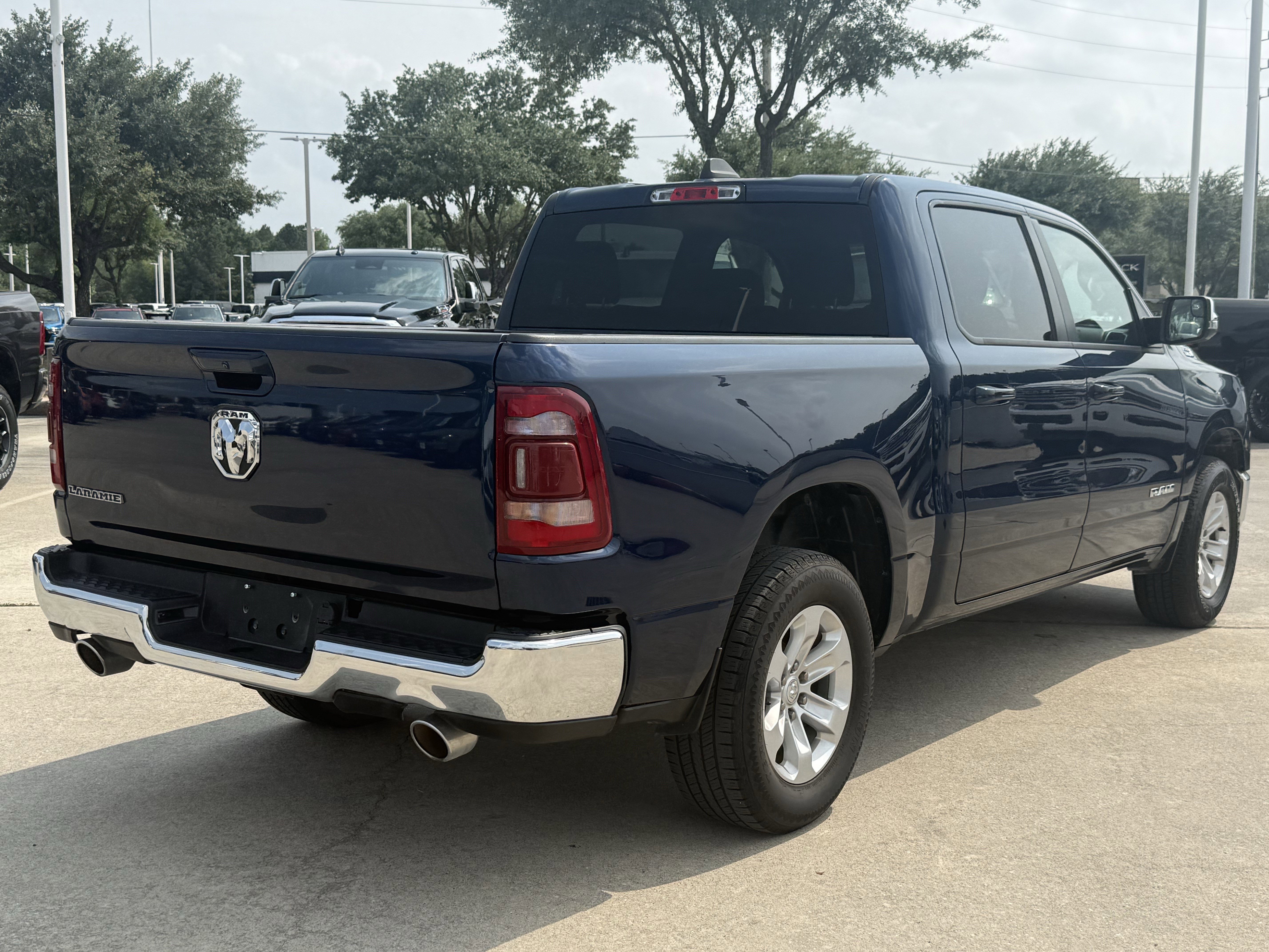 Used 2024 RAM 1500 Laramie RWD image 5