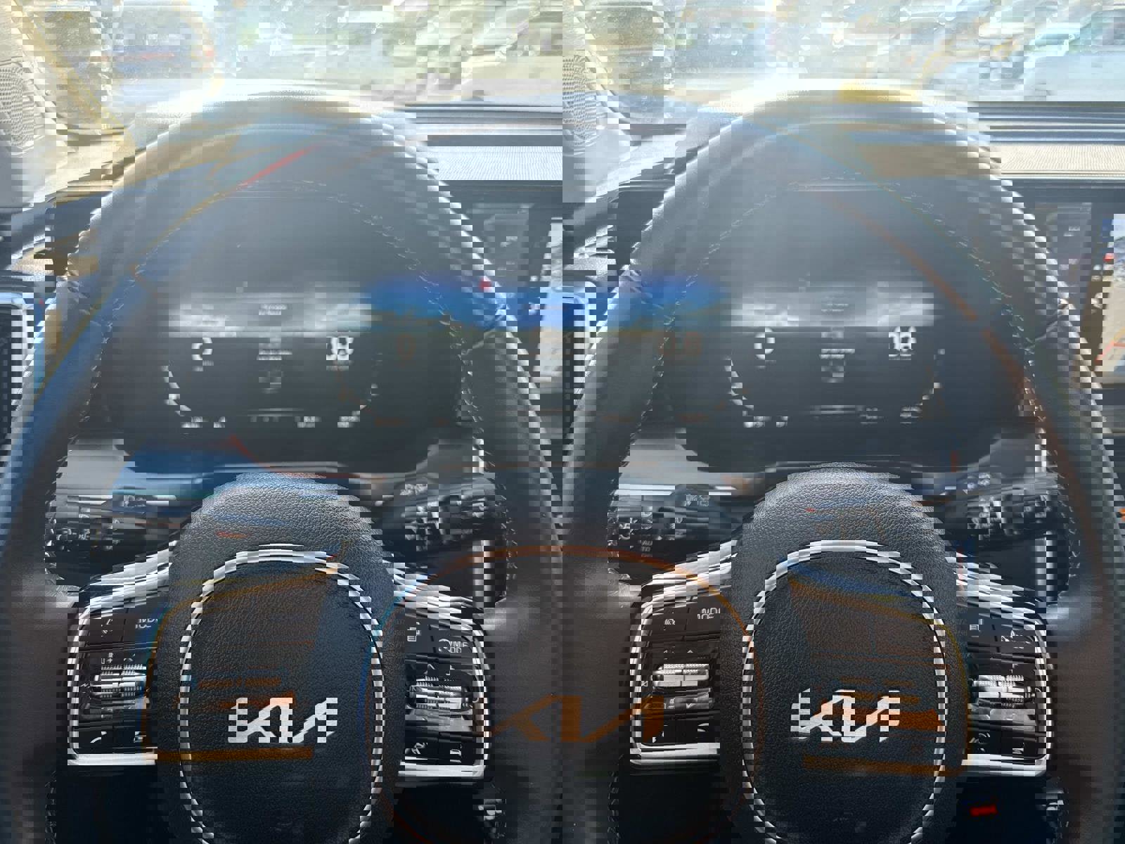 Used 2023 Kia Sorento SX image 30