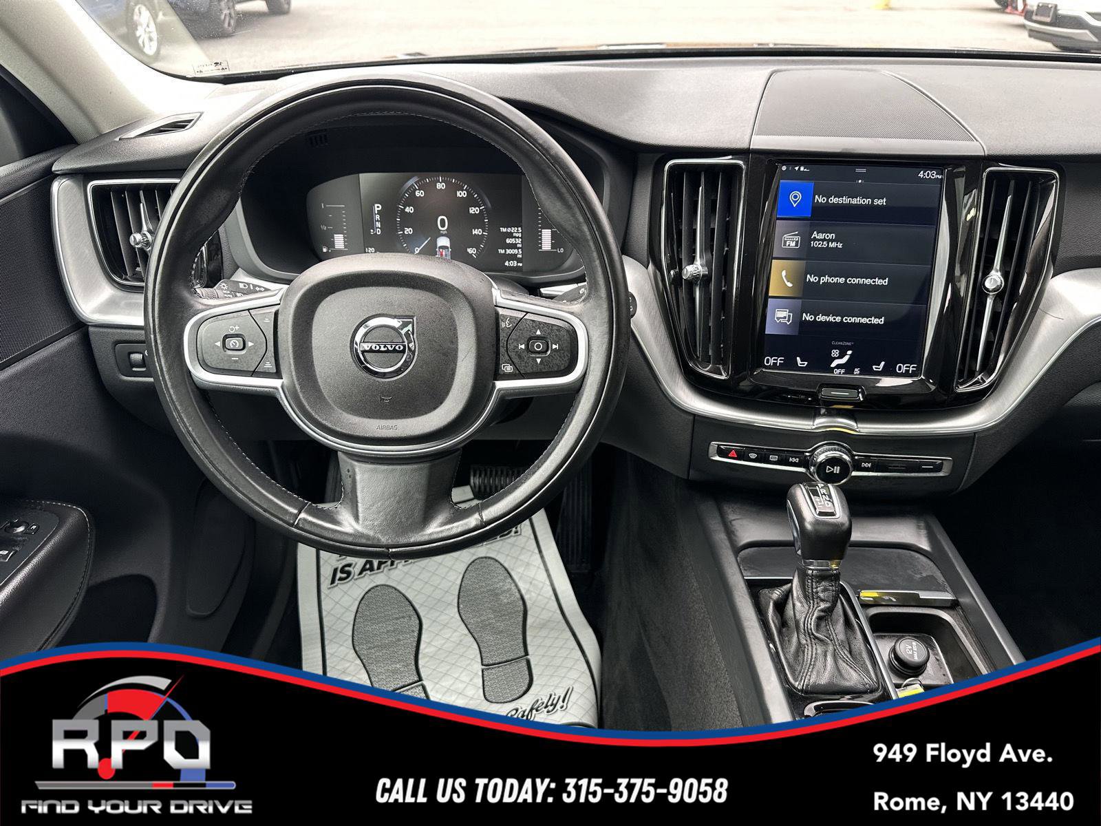 Used 2019 Volvo XC60 T5 Momentum w/ Protection Package image 17