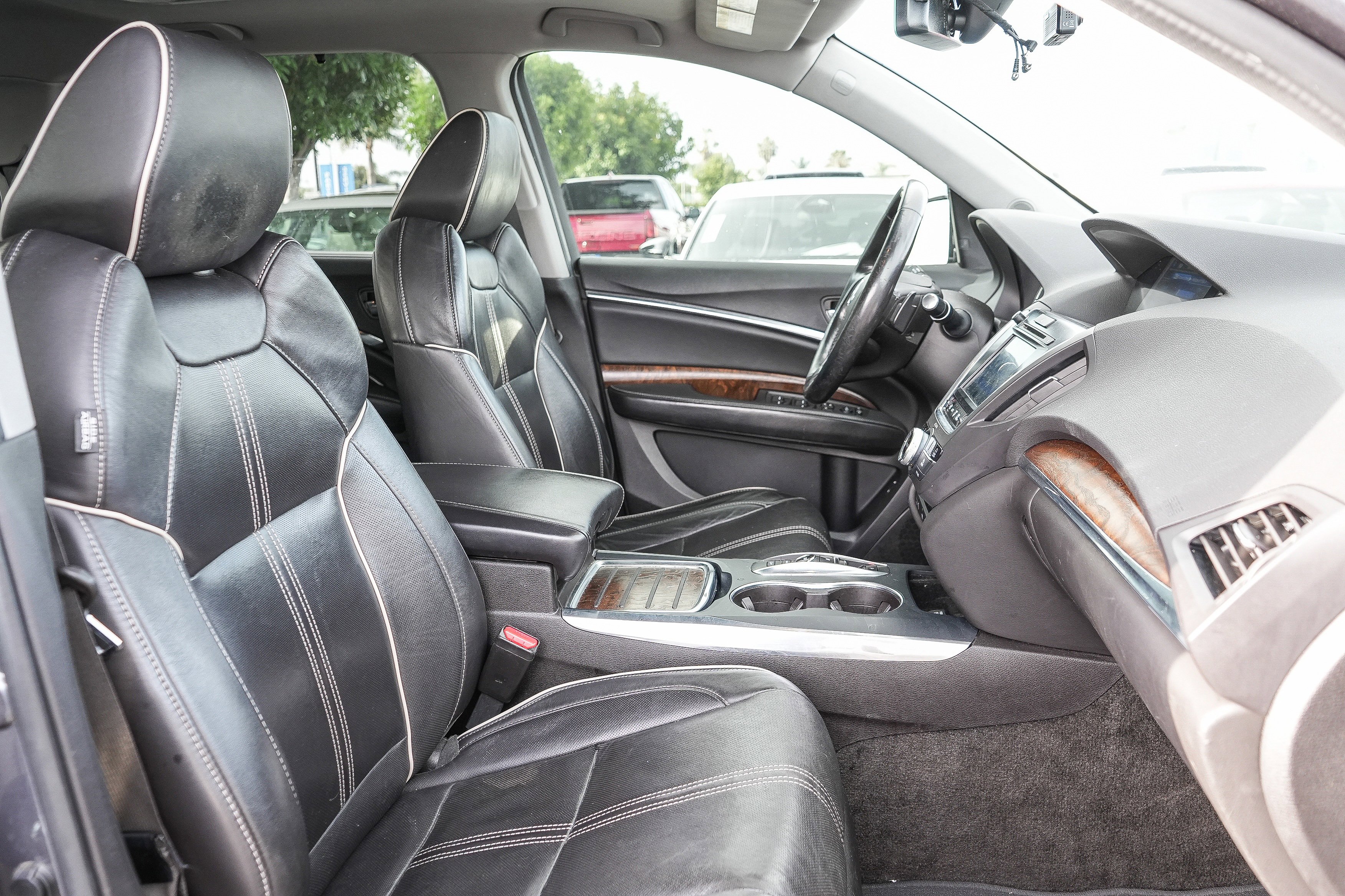 Used 2017 Acura MDX SH-AWD image 18