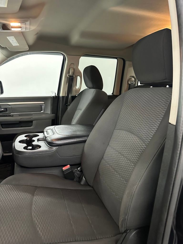 Used 2019 RAM 1500 Classic Warlock w/ Electronics Group image 12