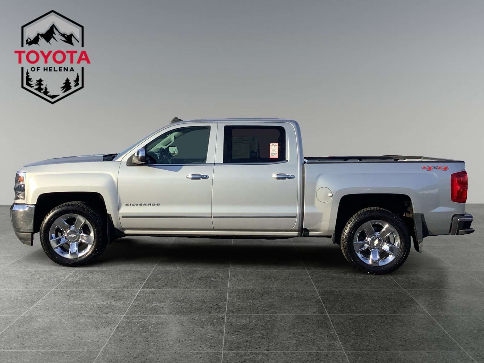 Used 2017 Chevrolet Silverado 1500 LTZ image 2