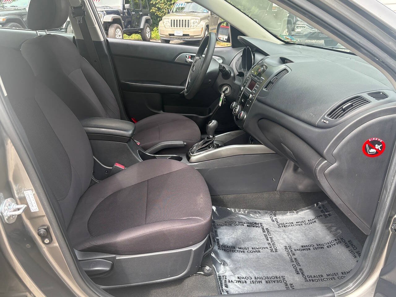 Used 2013 Kia Forte EX w/ Premium Pkg FWD image 21