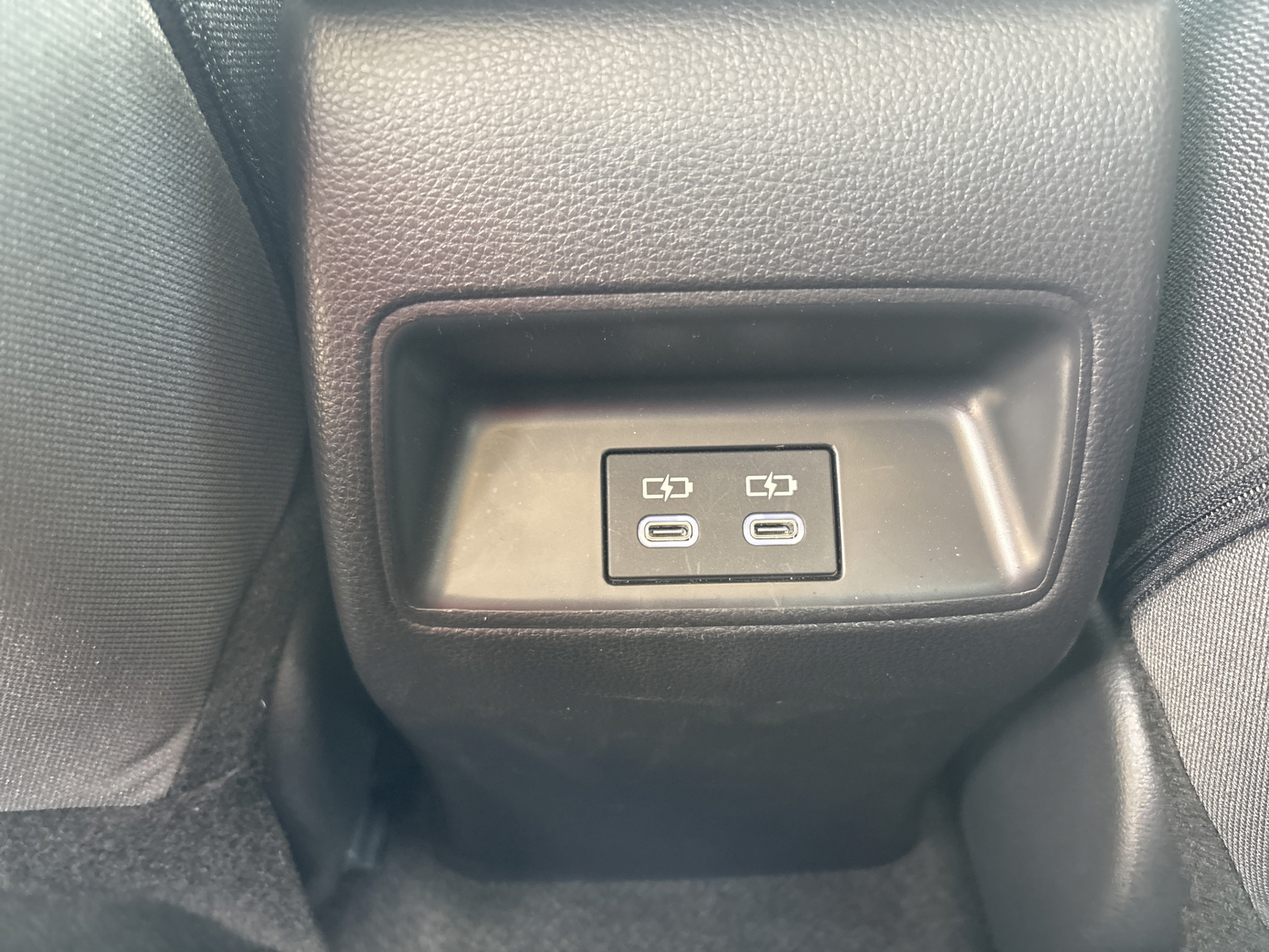 Used 2026 Toyota Corolla LE FWD image 11
