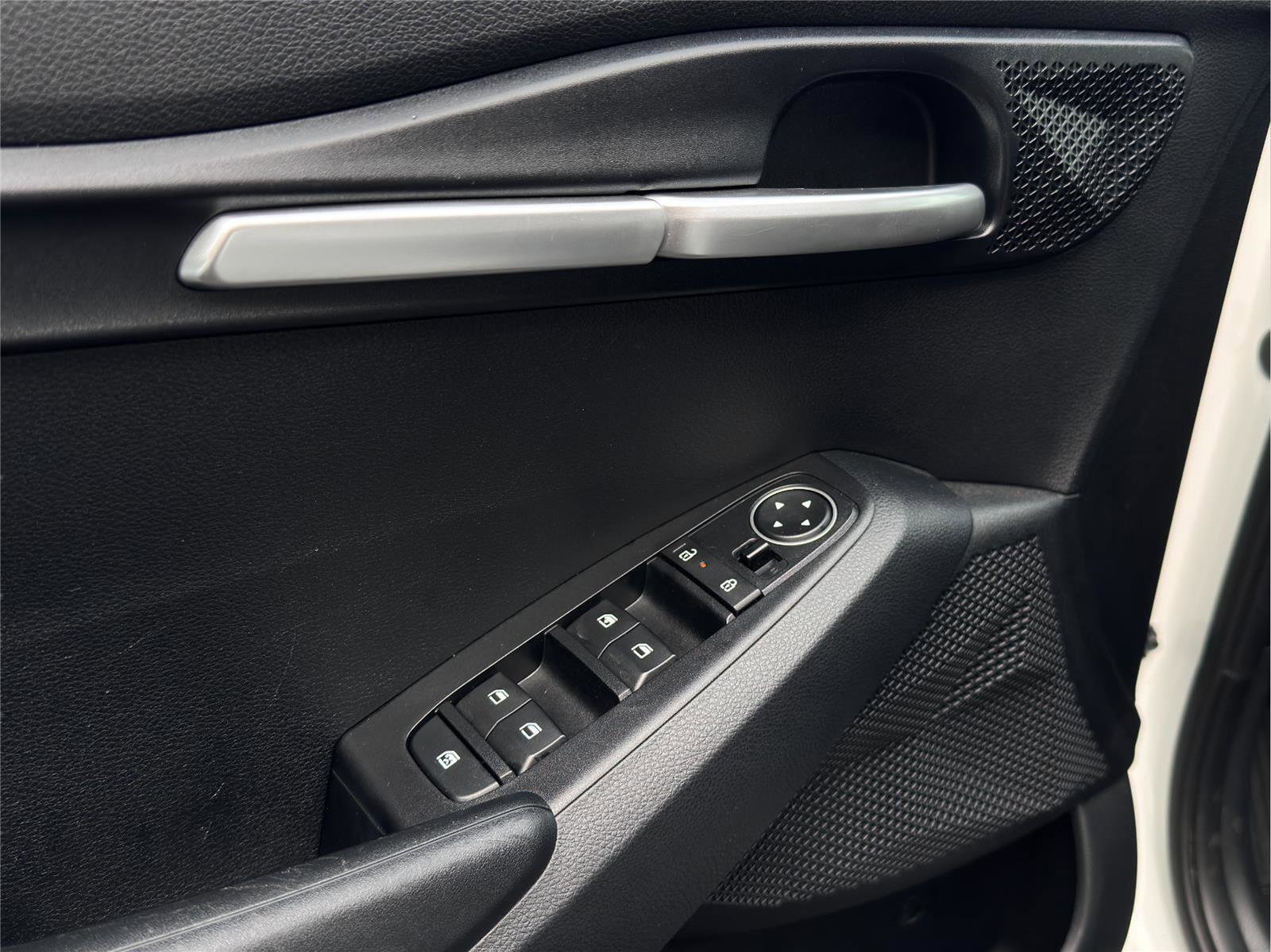 Used 2024 Kia Seltos LX image 14